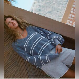 Aerie Beyond Cropped Sweater